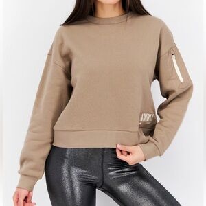 Adidas Longsleeve Pullover Cropped Length Tan Sleeve‎ size XS oversized